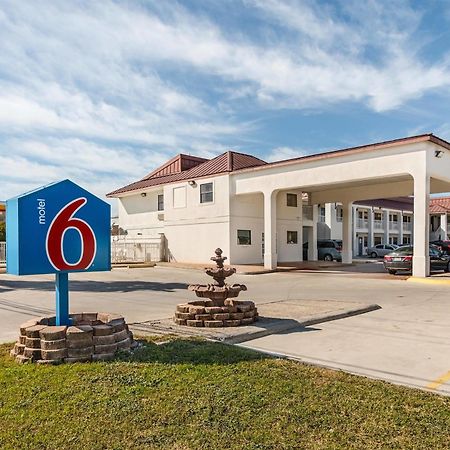 Motel 6-San Marcos, Tx - North Dış mekan fotoğraf