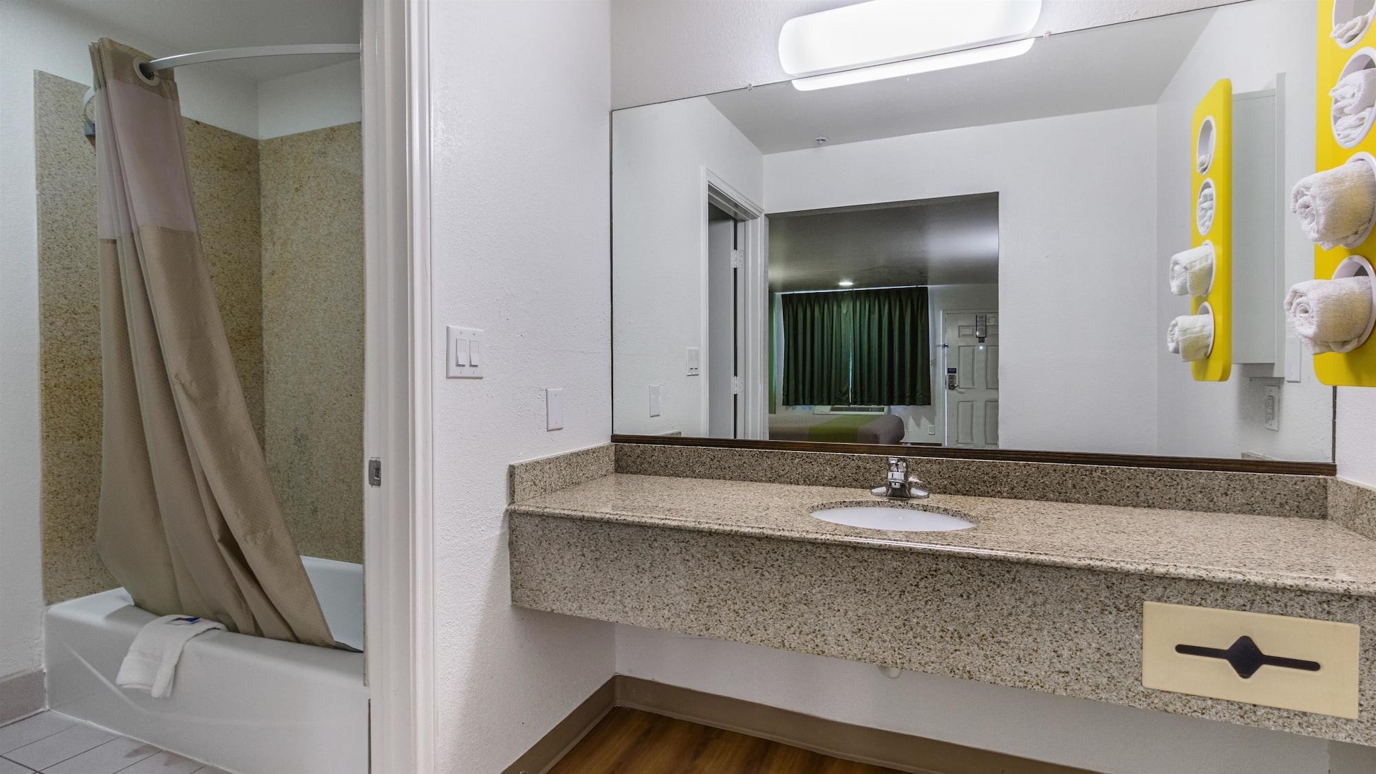 Motel 6-San Marcos, Tx - North Dış mekan fotoğraf