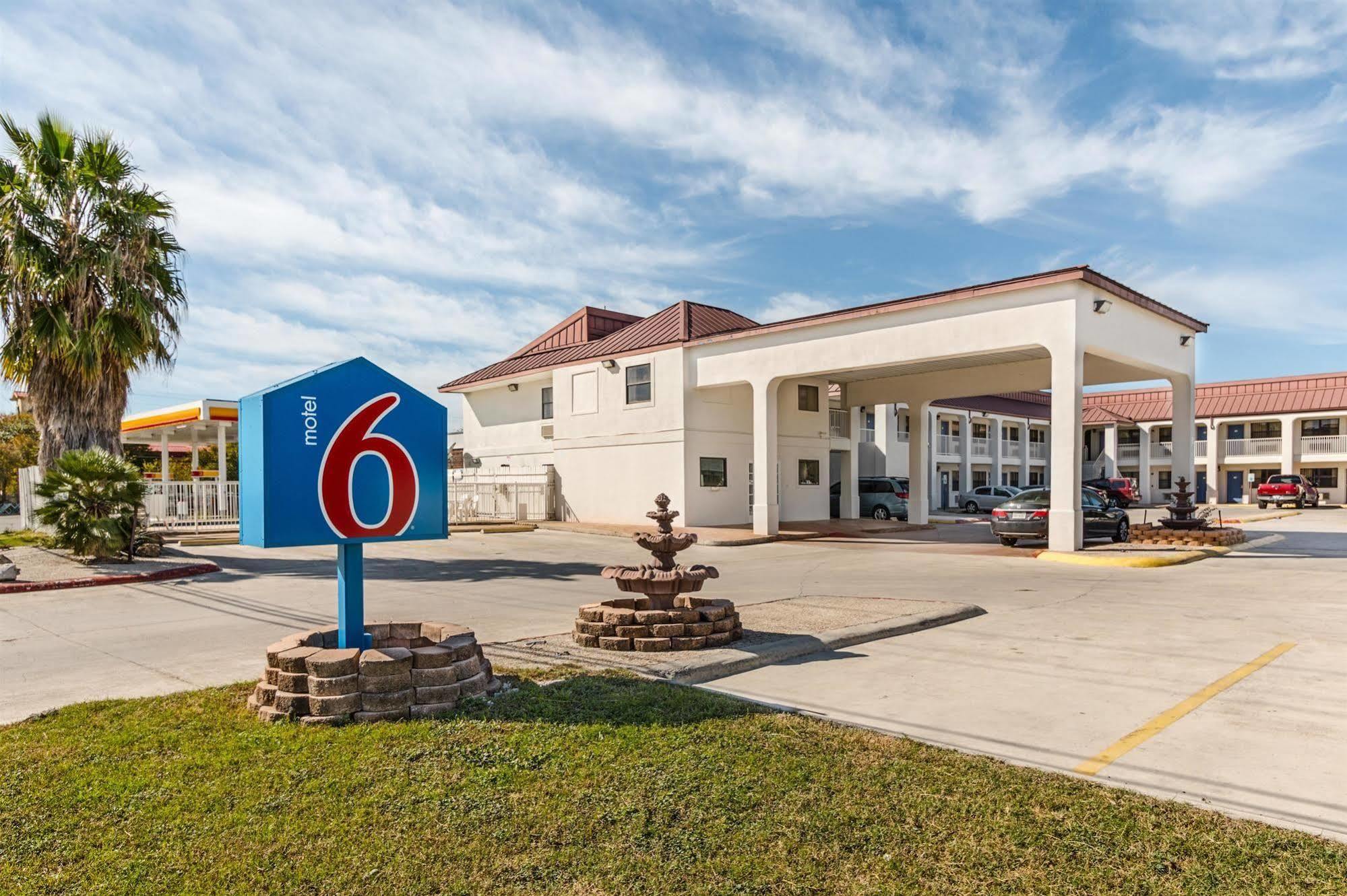 Motel 6-San Marcos, Tx - North Dış mekan fotoğraf